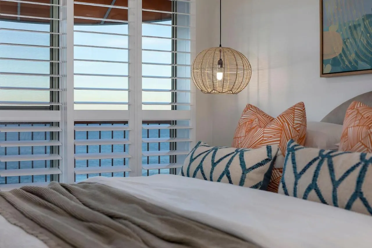 Beachfront Villa Coolum Beach Apartment